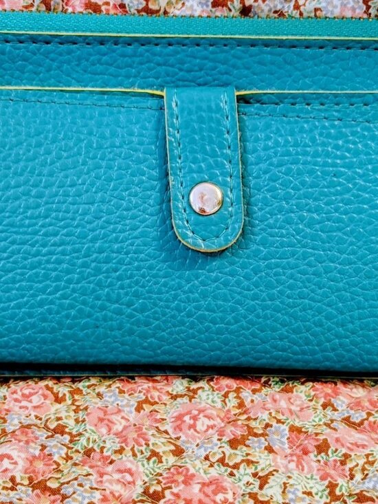 Unbranded Handbags - NWOT Turquoise Yellow Faux Pebbled Leather Wallet